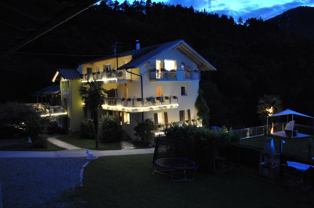 Ferienwohnungen Niederhof Lana Exterior photo